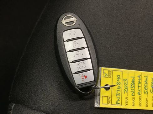 Used 2023 Nissan Altima 2.5 SV image 31