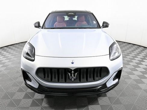 New 2025 Maserati Grecale Folgore image 4
