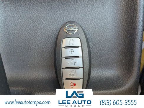 Used 2021 Nissan Versa SV image 27