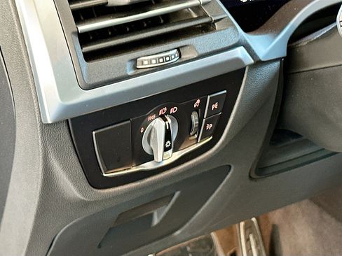 Used 2022 BMW X3 sDrive30i w/ M Sport Package 2 image 10