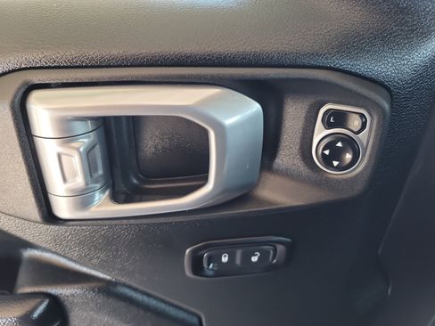 Used 2021 Jeep Gladiator Mojave image 22