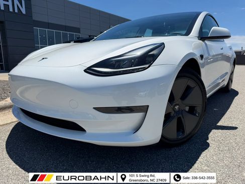 Used 2023 Tesla Model 3 Standard Range RWD image 1