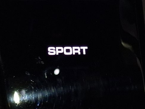 Used 2019 Porsche Cayenne image 24