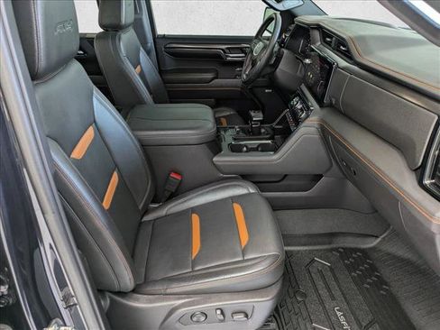 Used 2024 GMC Sierra 1500 AT4 w/ Technology Package image 20