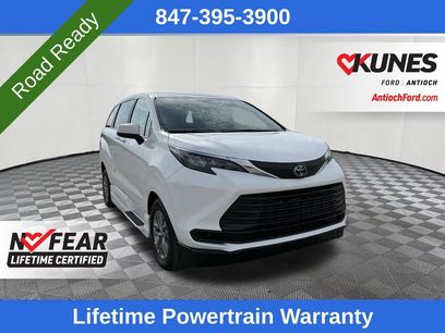 Used 2025 Toyota Sienna LE