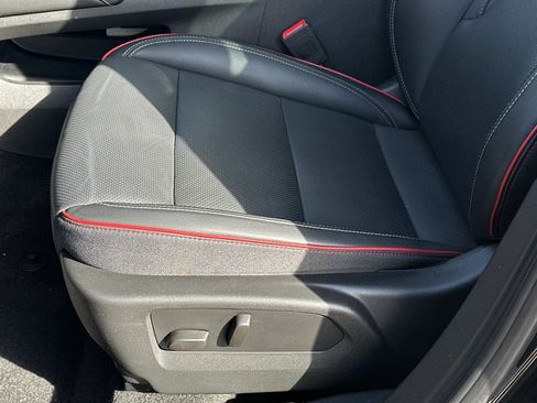 Certified 2023 Buick Envision Essence w/ Sport Touring Package image 17