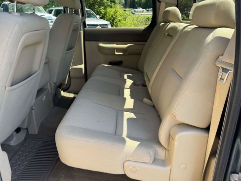 Used 2012 Chevrolet Silverado 3500 LT w/ Interior Plus Package AWD/4WD image 17