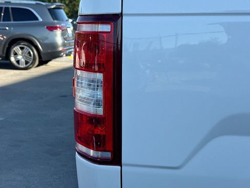 Used 2018 Ford F150 XL w/ Equipment Group 101A Mid RWD image 10