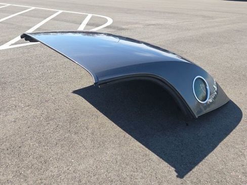 Used 2003 Ford Thunderbird image 22