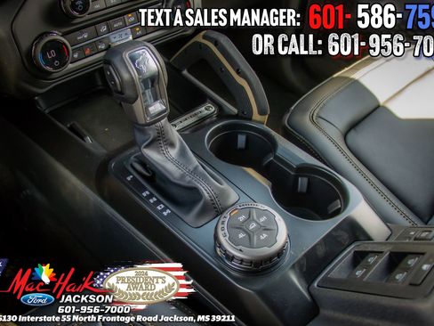 New 2026 Ford Bronco Badlands image 52