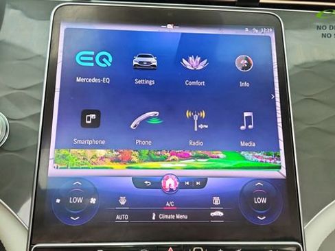 Used 2023 Mercedes-Benz EQE 350+ Sedan image 47