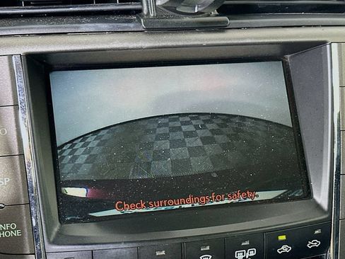 Used 2010 Lexus IS 250C RWD image 23