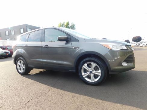 Used 2014 Ford Escape SE image 1