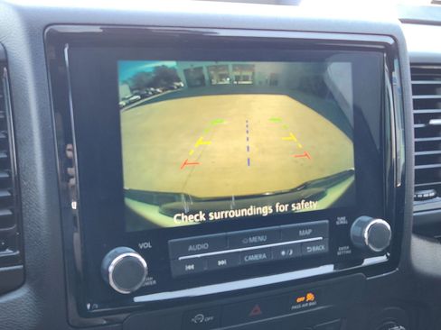 Used 2024 Nissan Frontier PRO-4X w/ Off-Road Protection Package image 17