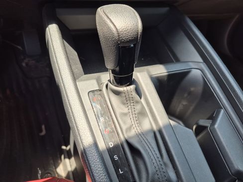 Certified 2023 Honda Accord EX image 14