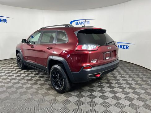 Used 2020 Jeep Cherokee Trailhawk w/ Cold Weather Group AWD/4WD image 3