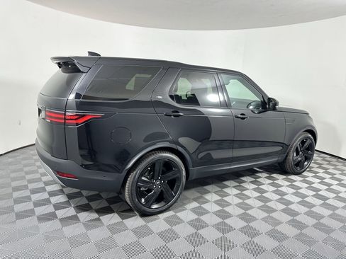 Used 2025 Land Rover Discovery S image 20