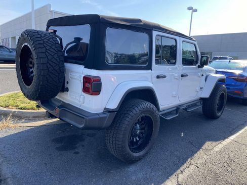 Used 2019 Jeep Wrangler Unlimited Sahara w/ Quick Order Package 24M Moab AWD/4WD image 7