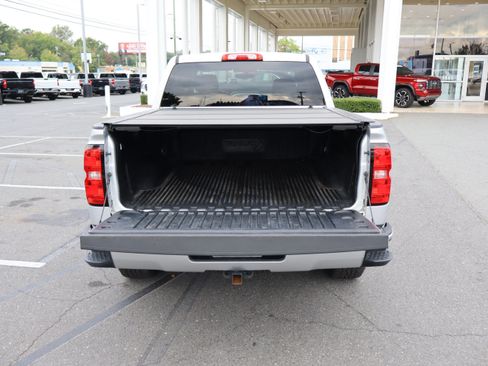 Used 2017 Chevrolet Silverado 1500 LT w/ All Star Edition AWD/4WD image 13