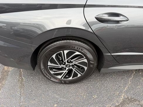 Used 2026 Hyundai Sonata Blue FWD image 26