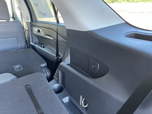 New 2026 Ford Explorer Active w/ Active Comfort Package AWD/4WD image 65