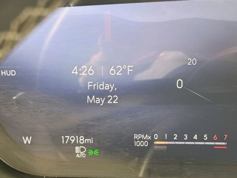 Used 2025 Buick Envision Sport Touring AWD/4WD image 13