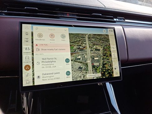 Used 2024 Land Rover Range Rover Sport Dynamic SE image 7