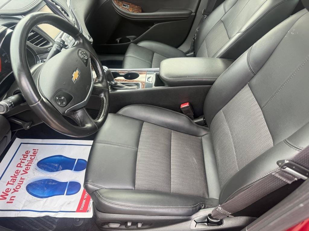 Used 2014 Chevrolet Impala LT w/ Convenience Package FWD image 9