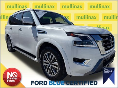 Used 2021 Nissan Armada SL w/ Captain's Chairs Package image 1