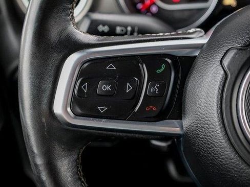 Certified 2020 Jeep Gladiator Rubicon AWD/4WD image 25