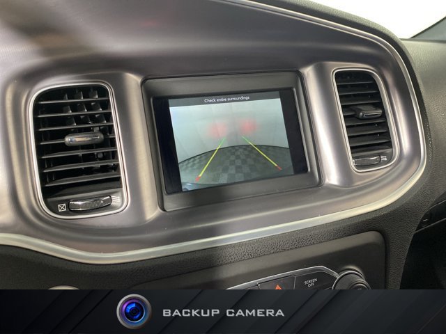 Used 2021 Dodge Charger SXT RWD image 4