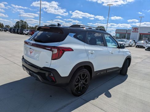 Used 2024 Kia Seltos X-Line image 7