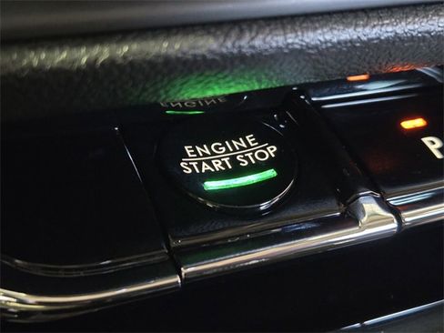 New 2025 Lincoln Corsair FWD w/ Equipment Group 101A image 20