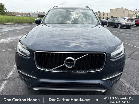 Used 2018 Volvo XC90 T6 Momentum w/ Convenience Package AWD/4WD image 2
