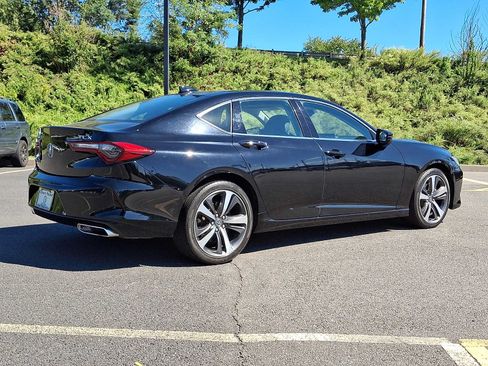 Certified 2024 Acura TLX w/ Technology Package FWD image 6