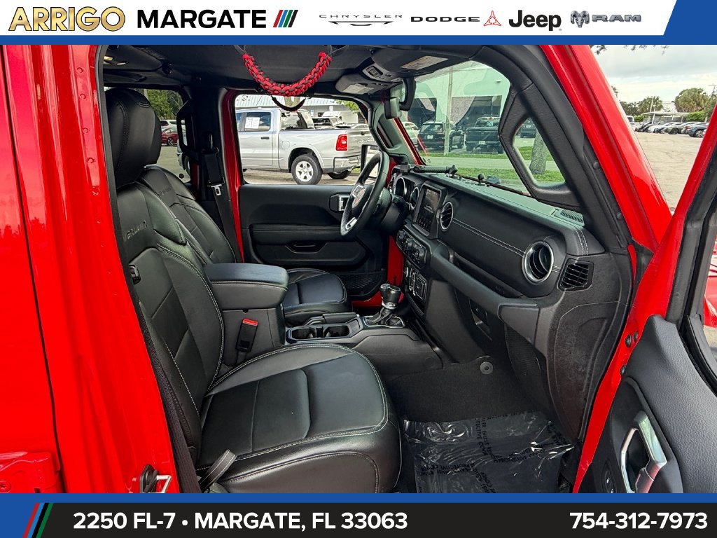 Used 2023 Jeep Gladiator Overland w/ Popular Equipment Package AWD/4WD image 17