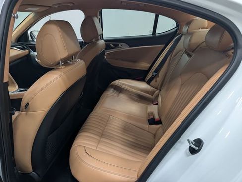 Used 2022 Genesis G70 3.3T image 35