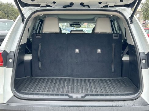 Used 2024 Toyota Grand Highlander XLE image 15