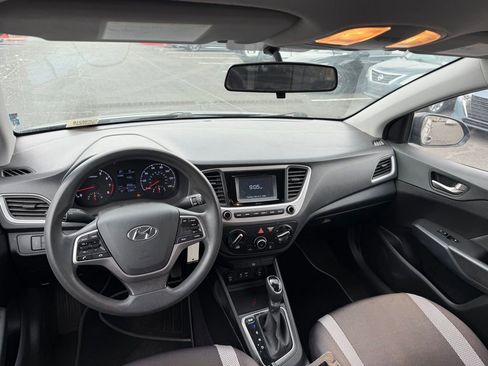 Used 2020 Hyundai Accent SE image 10