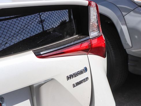 Used 2022 Toyota Prius Limited w/ Premium Convenience Package image 14