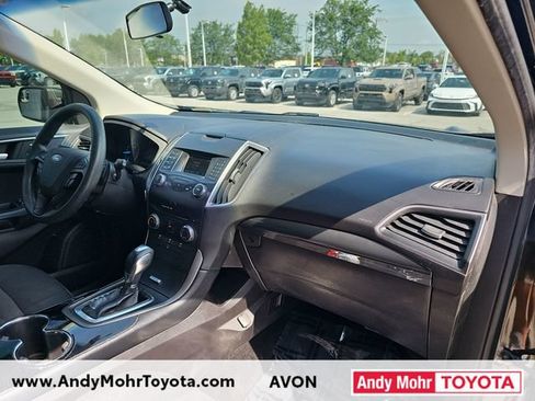 Used 2018 Ford Edge SE AWD/4WD image 32