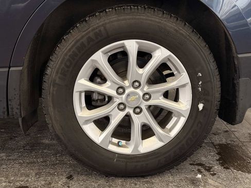 Used 2019 Chevrolet Equinox LS w/ LS Convenience Package image 35