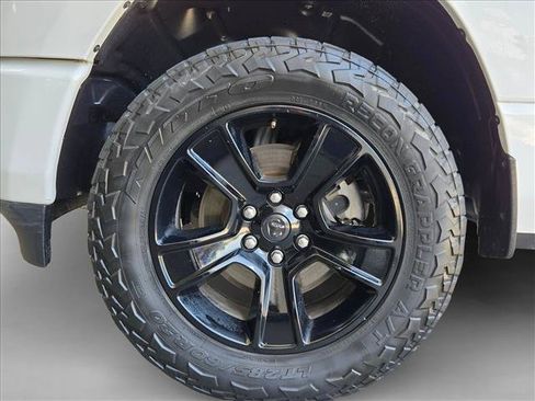 Used 2020 RAM 1500 Big Horn RWD image 18