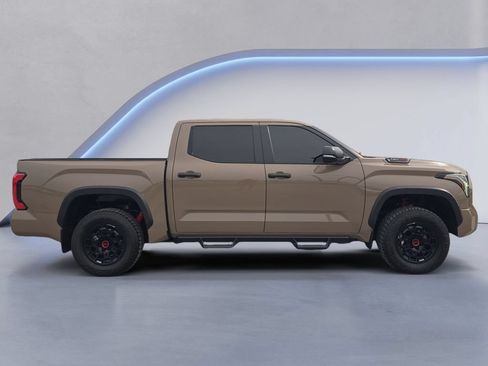 Used 2025 Toyota Tundra TRD Pro AWD/4WD image 7