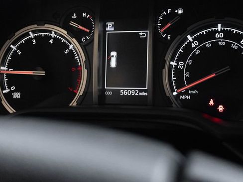 Used 2024 Toyota 4Runner TRD Off-Road Premium image 25