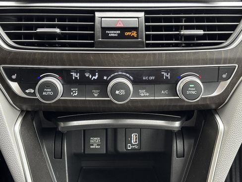 Certified 2019 Honda Accord EX-L image 24