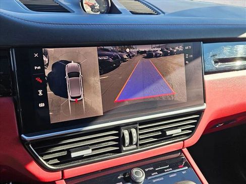 Used 2023 Porsche Cayenne S image 13