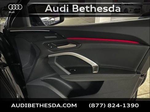 New 2025 Audi Q5 Premium Plus image 24