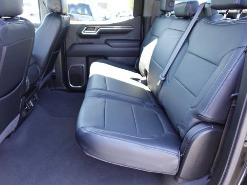 Used 2023 Chevrolet Silverado 1500 LT AWD/4WD image 24