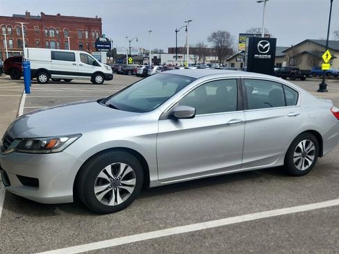Used 2013 Honda Accord LX image 9